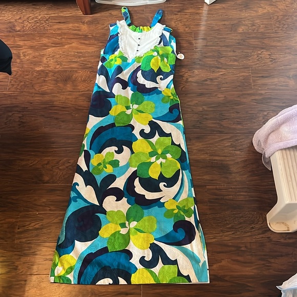 1960s vintage Hawaiian muumuu dress - Picture 6 of 6